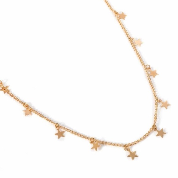 Gold Star Necklace - Picture 4 of 7